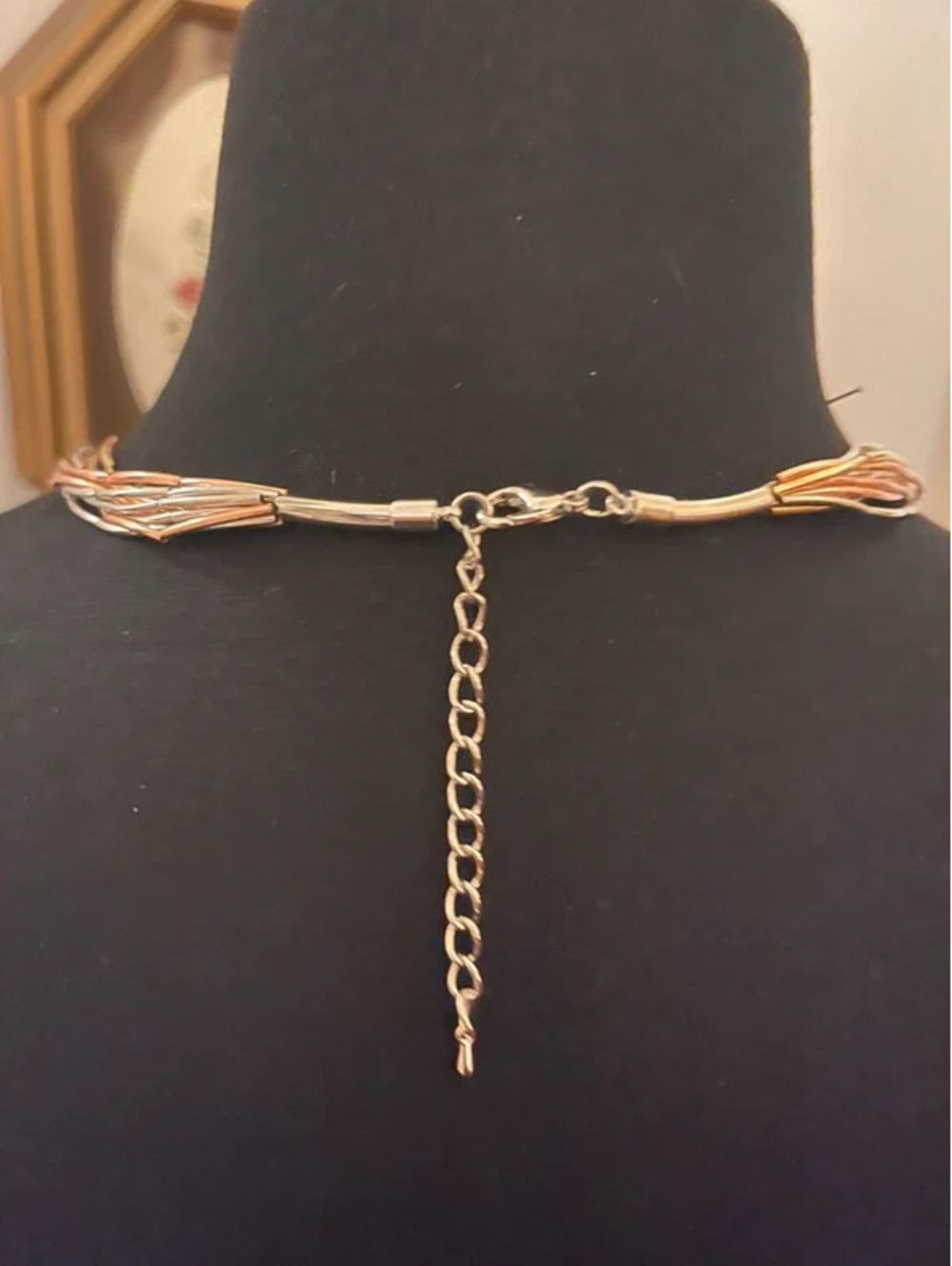 Multi-Color Abstract Loop Necklace - Picture 3 of 6